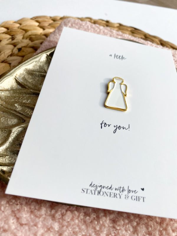 PIN | a little Angel for you | with a white enamel pin | English per 6 stuks