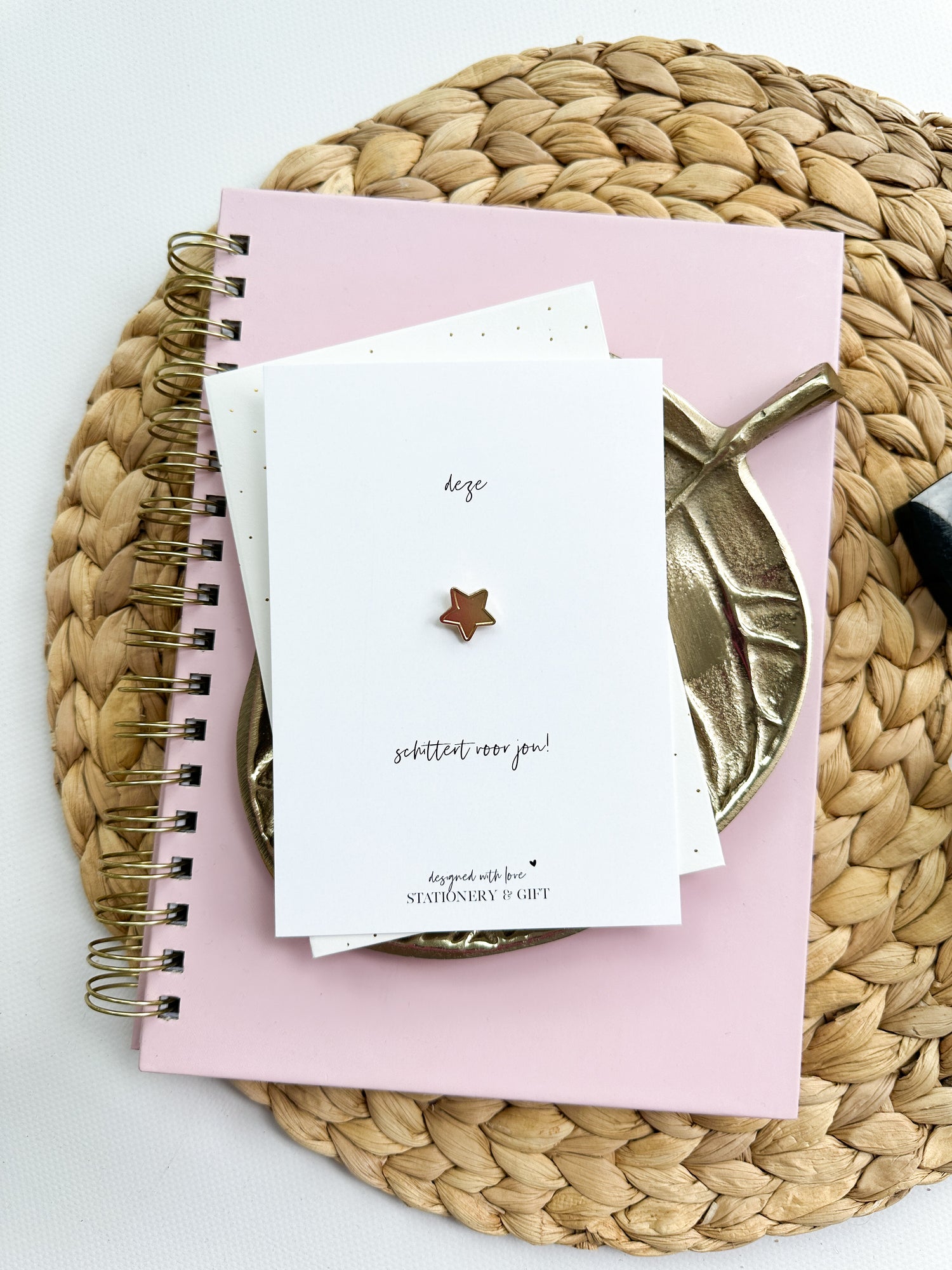 Pin | A SMILE for your birthday! | Gold (with envelope!) per 6 pieces