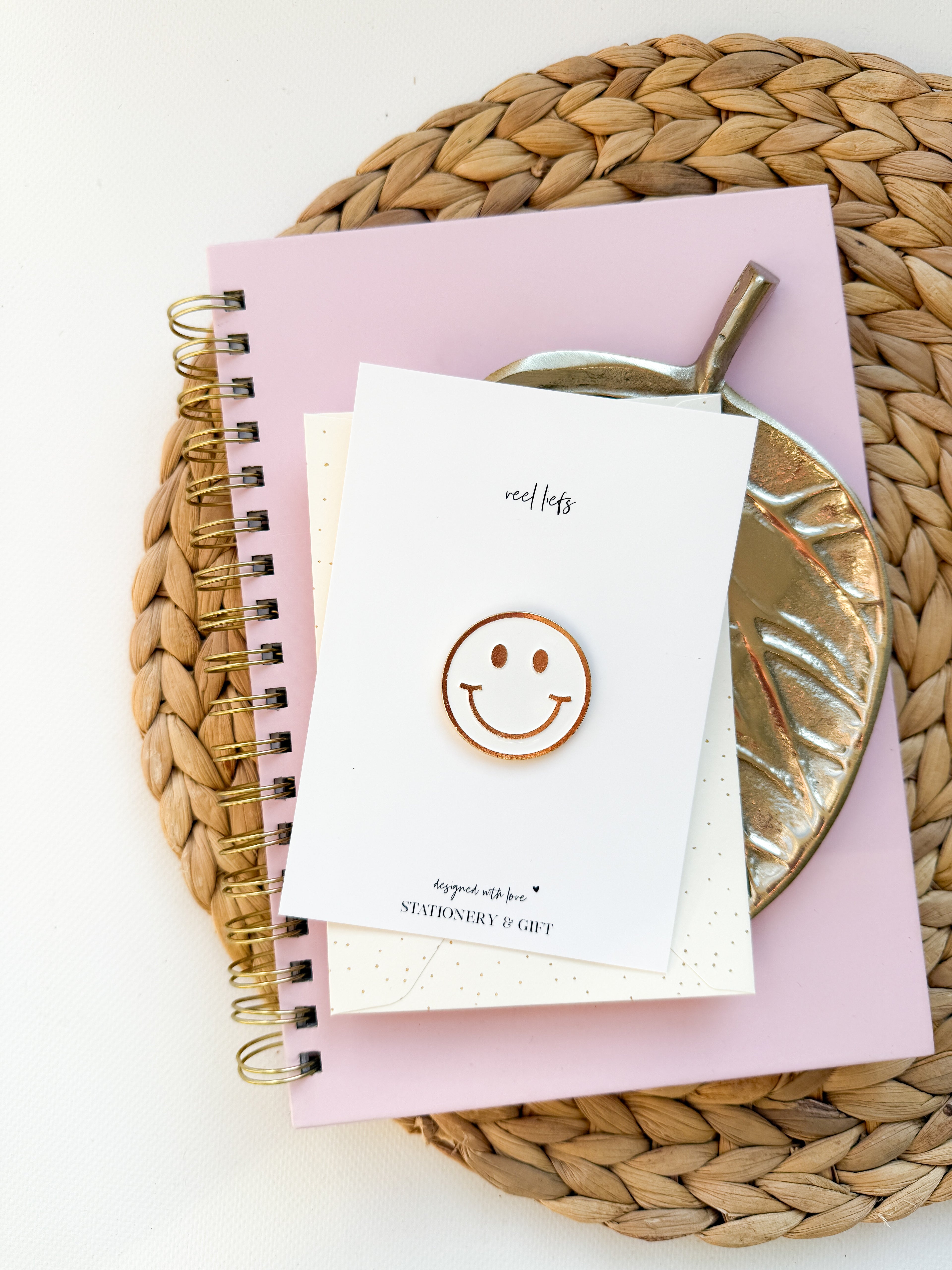 Pin | A SMILE for your birthday! | Gold (with envelope!) per 6 pieces