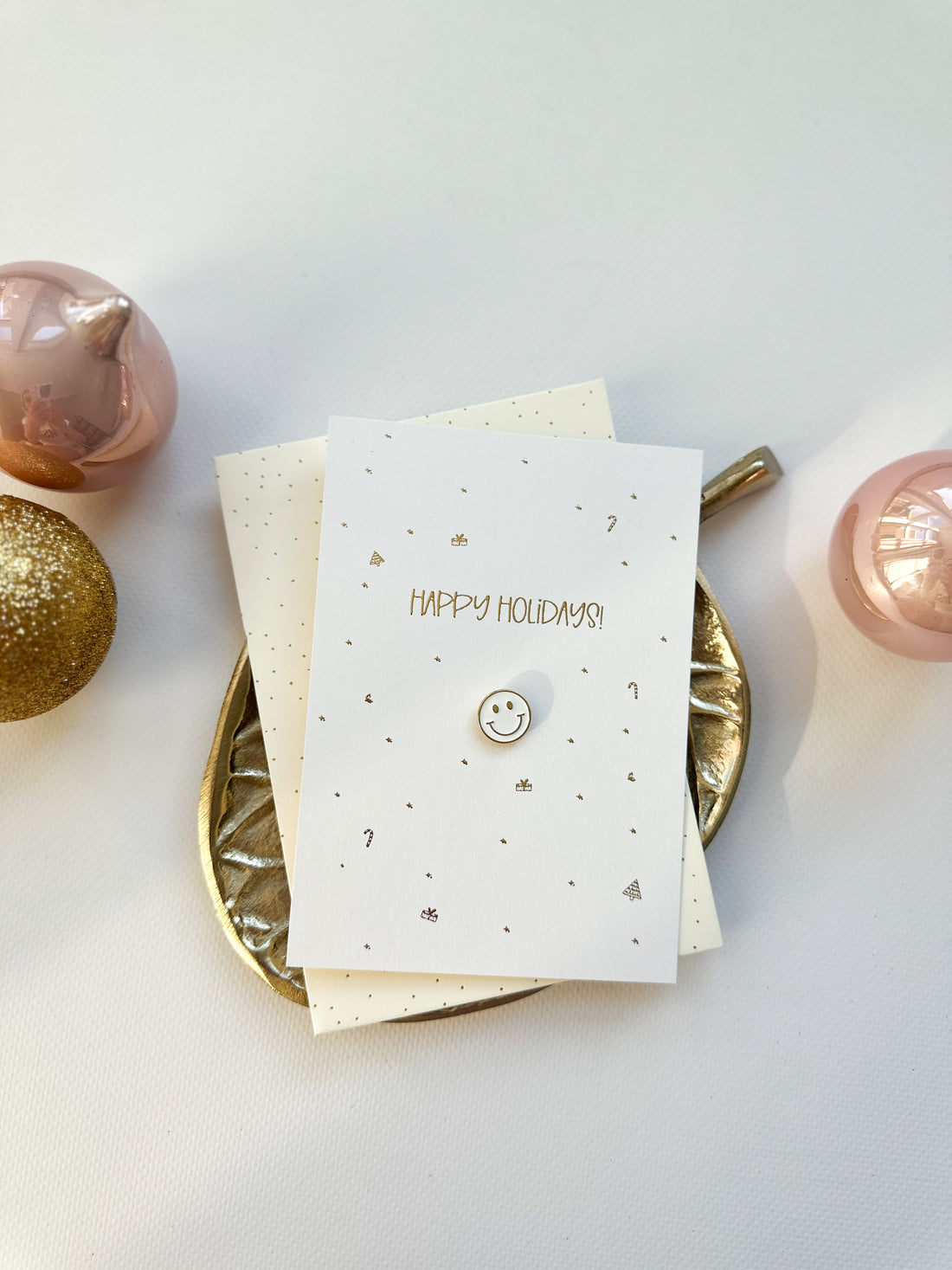 Kaart met pin | Happy Holidays! met pin | Per 6 stuks