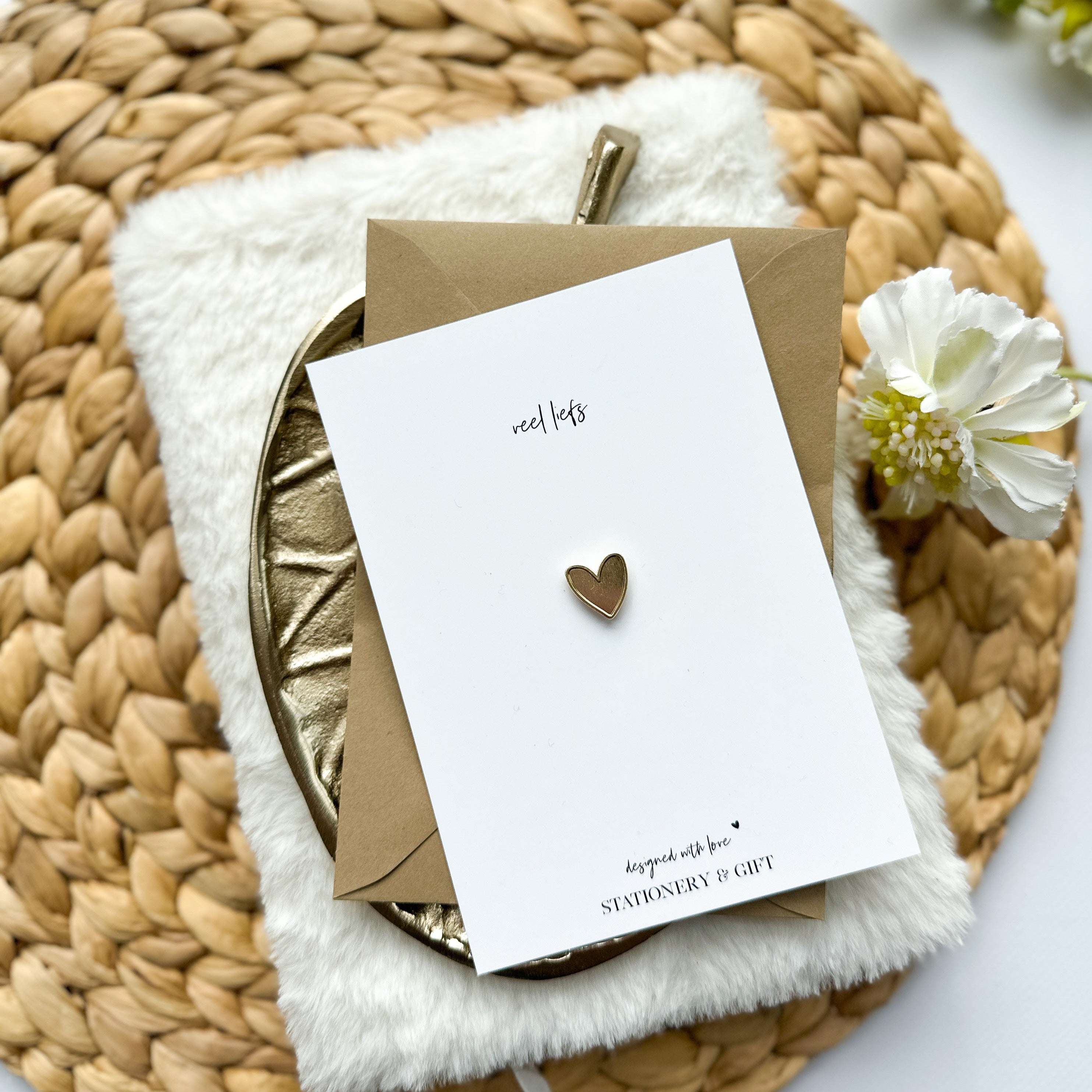 Pin | Ein Herz für Dich | mit einer Mini-Goldnadel (inklusive Umschlag) pro 6 Stück