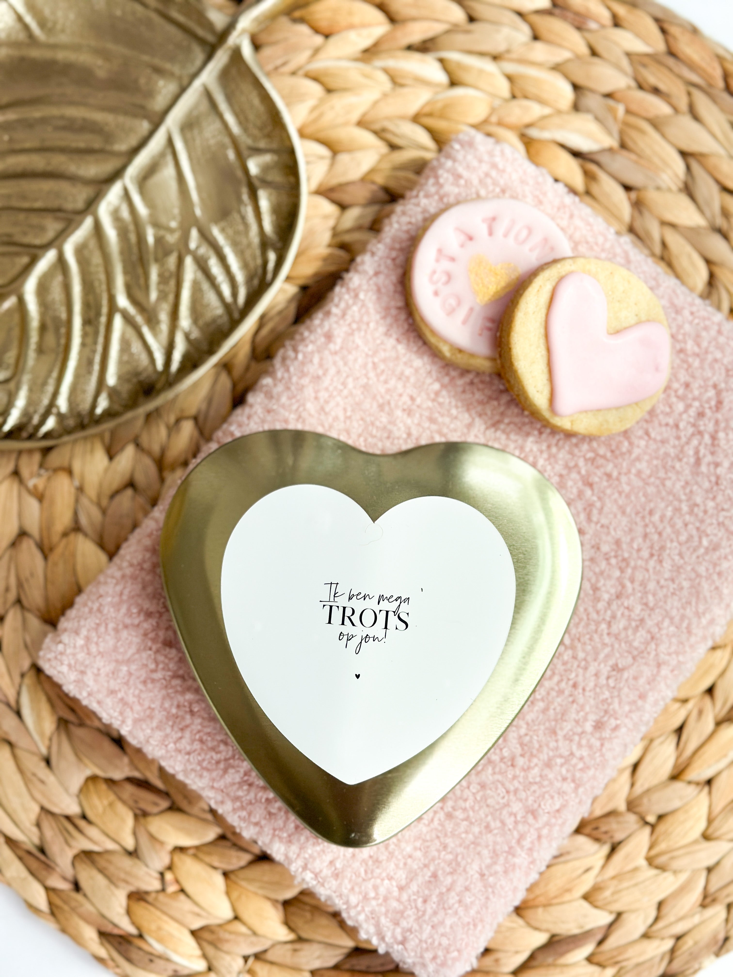 Golden Heart with the tastiest sweets | Mama I love you per 3 pieces
